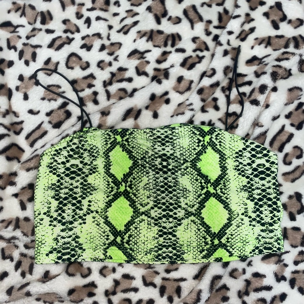 Crop top bundle - Picture 6 of 8
